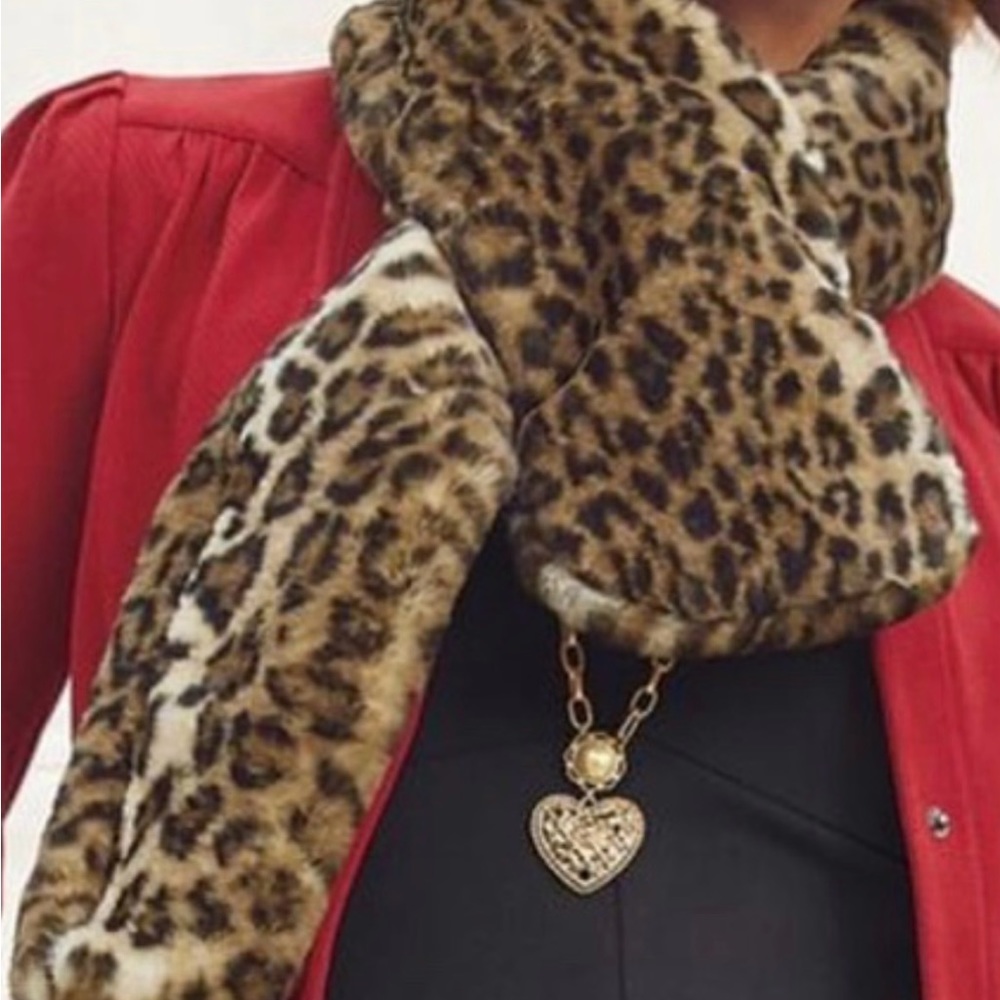 Cabi Bundle scarf